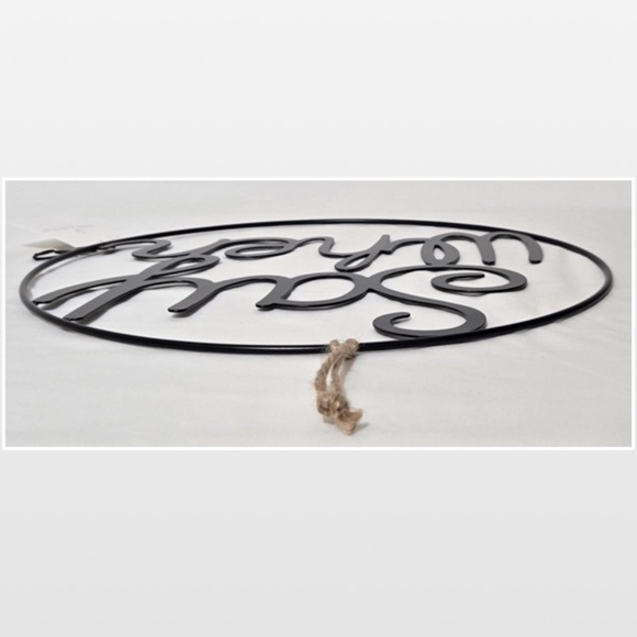 New Room & Retreat Wall Décor “Say When” Black Metal Circle Sign Bar Large - Picture 9 of 14